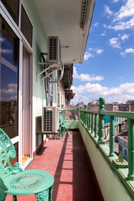Balcony overlooking San Lazaro Street