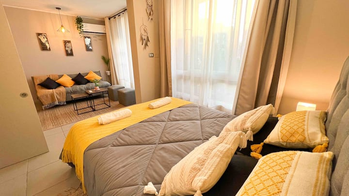 Luxurious, Elegant, Comfortable, Modern and Central Depto