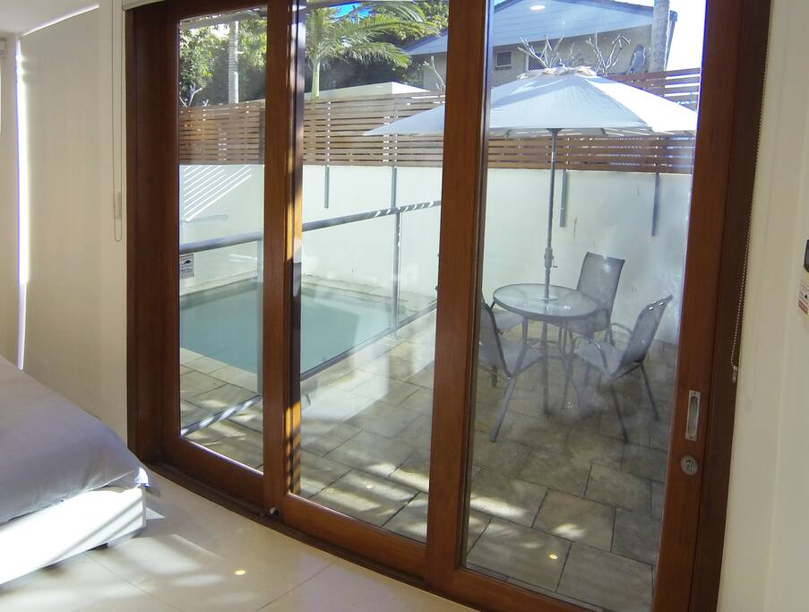 Double sliding entry doors.