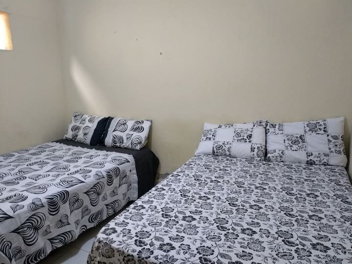 غرفة النوم 2