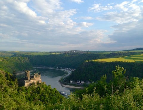 Successful Airbnb property: Rosemary`s Apartment with unique view on Loreley in Rhein Lahn Kreis