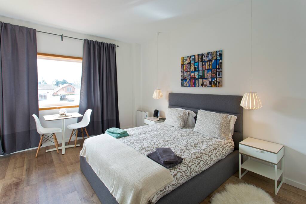 Grand lit double king size (1,60m)