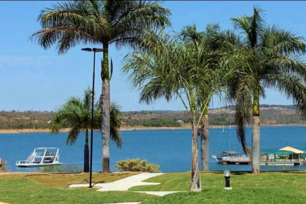 MARINA FLAT & NÁUTICA (ACESSO AO LAGO CORMBÁ)