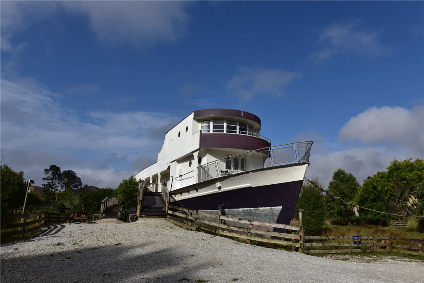 Waitomo Woodlyn Park Waitanic Endeavour Unit 2