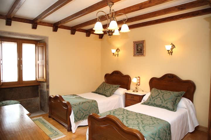 غرفة Corredoira