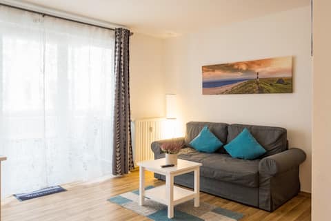 Beliebte Airbnb-Anzeige: VILLA KAROLA bright apartment 1 on the ground floor - 250 m from the beach! in Göhren