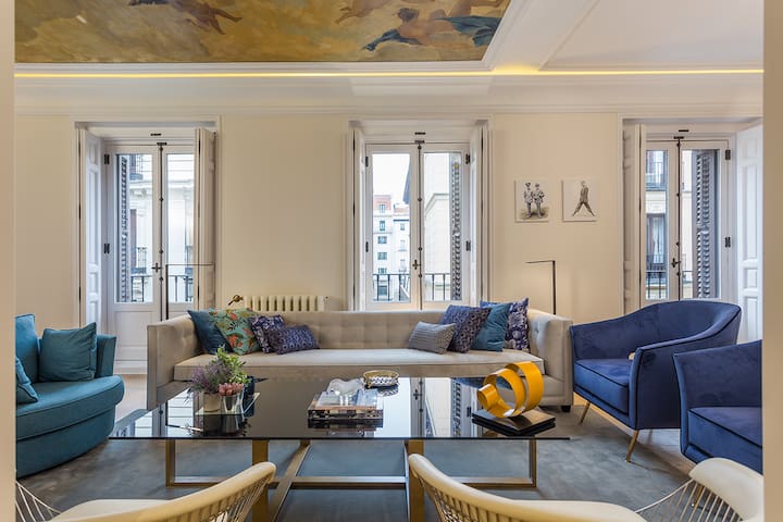 Designer flat in Madrid’s exclusive Salamanca area