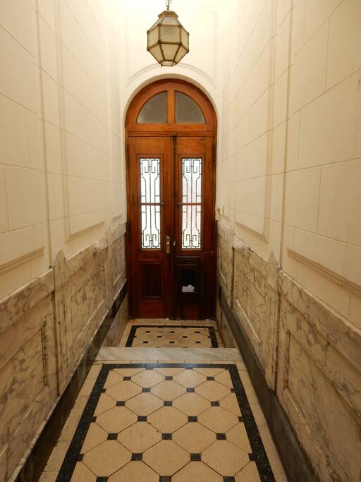 Entrada al edificio