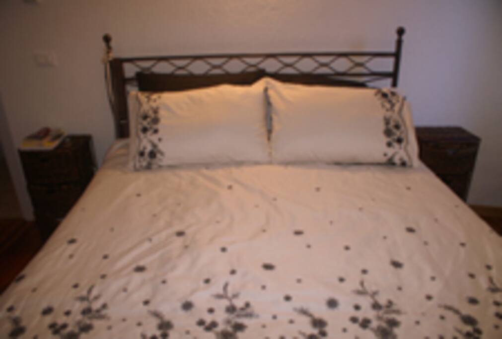 Double Bed