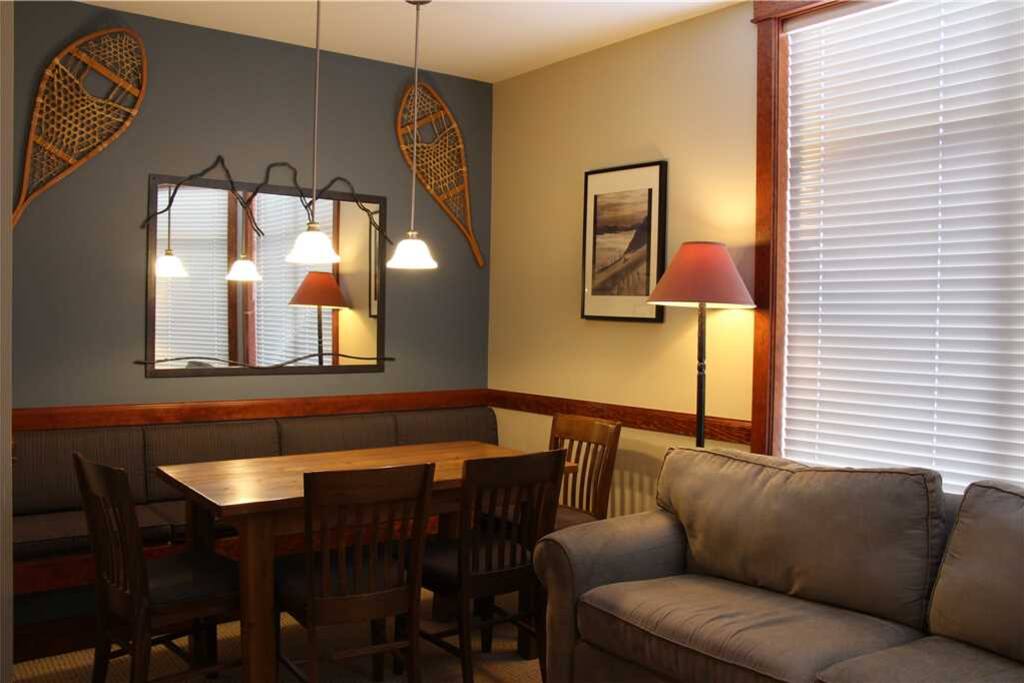 T531 Living Room 2