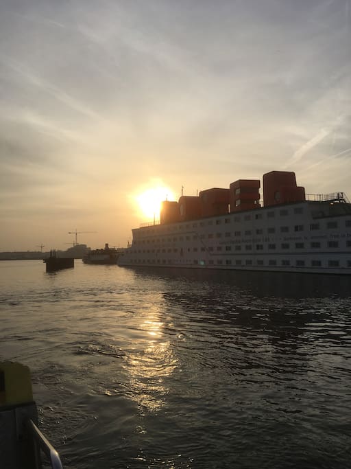 Botel in Amsterdam North