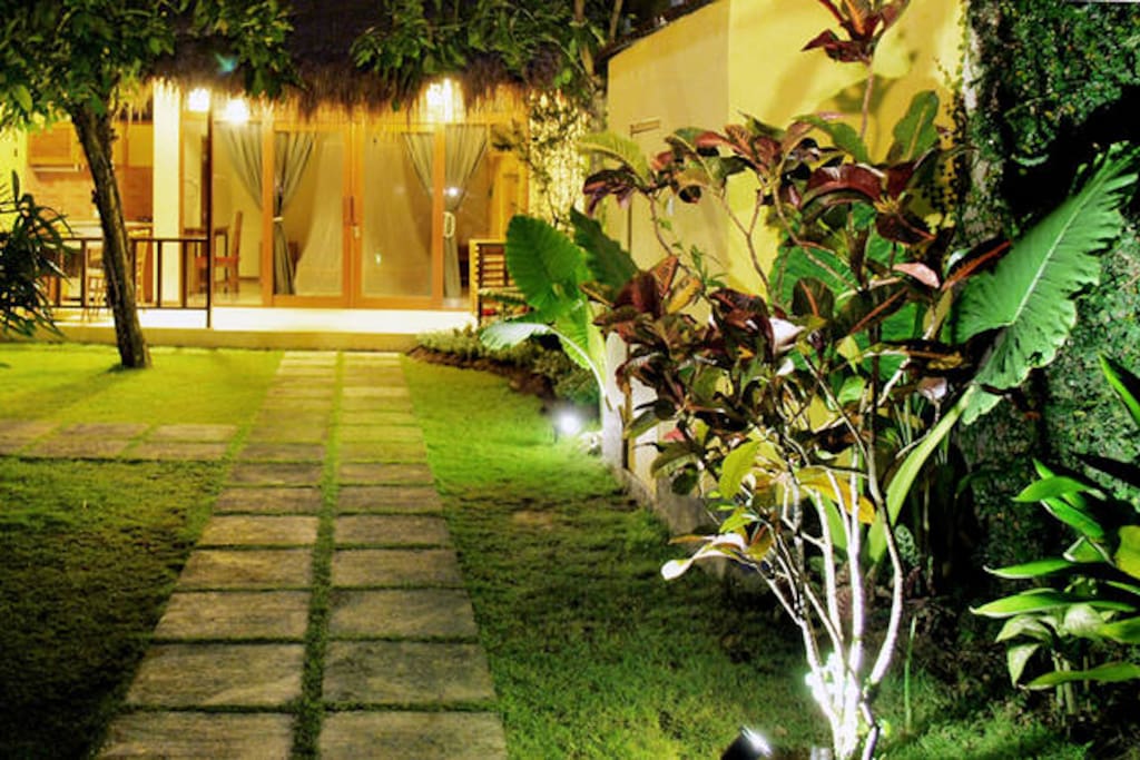 PRIVATE ENTRANCE