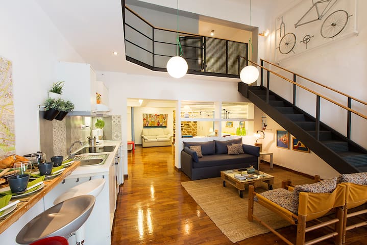 Central Apartment in Athens – Plaka