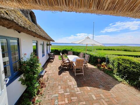 Spectacular cottage by the sea with private beach
