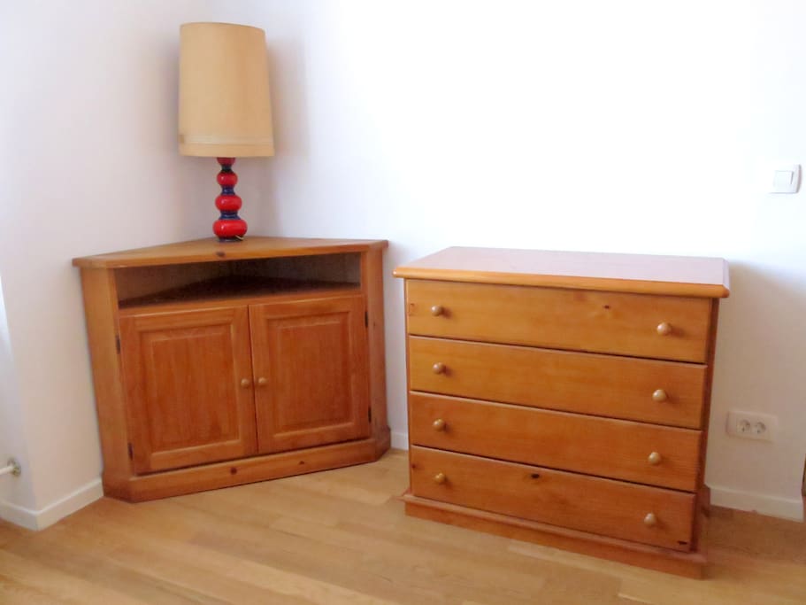 Bedroom drawers