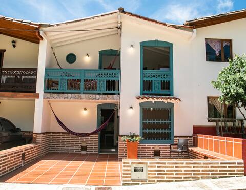 Casa Turquesa. Quiet family environment.