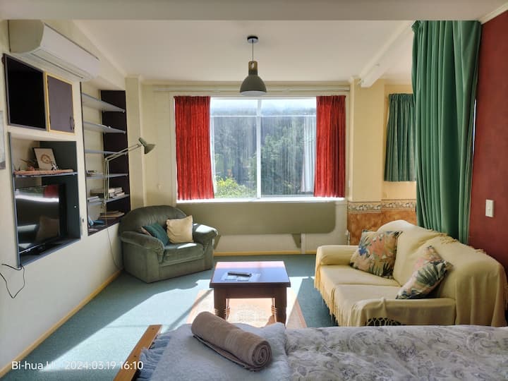 მისაღები ოთახი