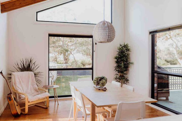 Beach Haven Scamander, Beach Views, Unlimited Wifi