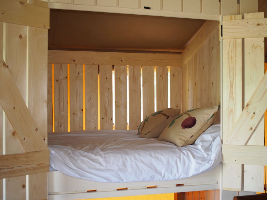 Cabin Bed