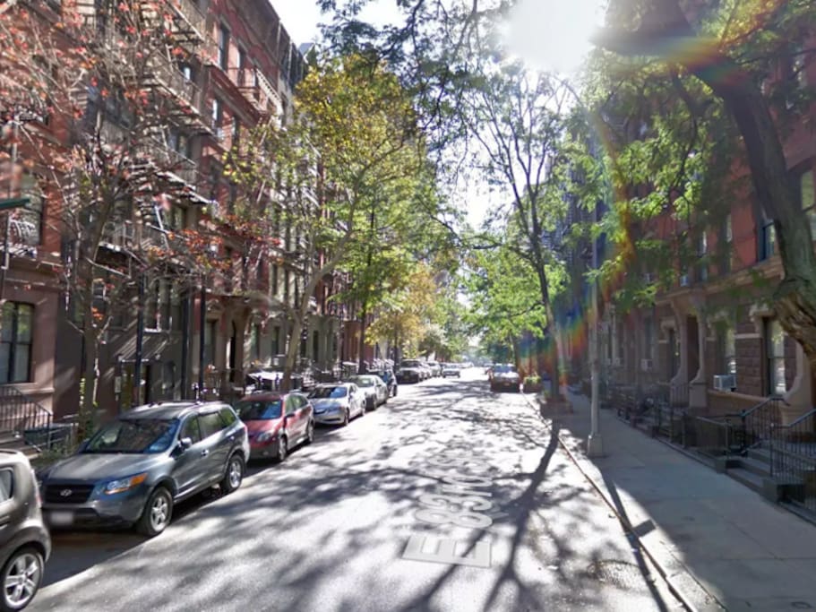 Its a quiet street