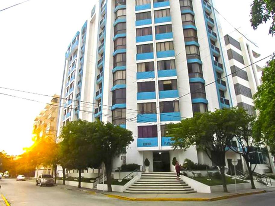 Fachada principal del edificio