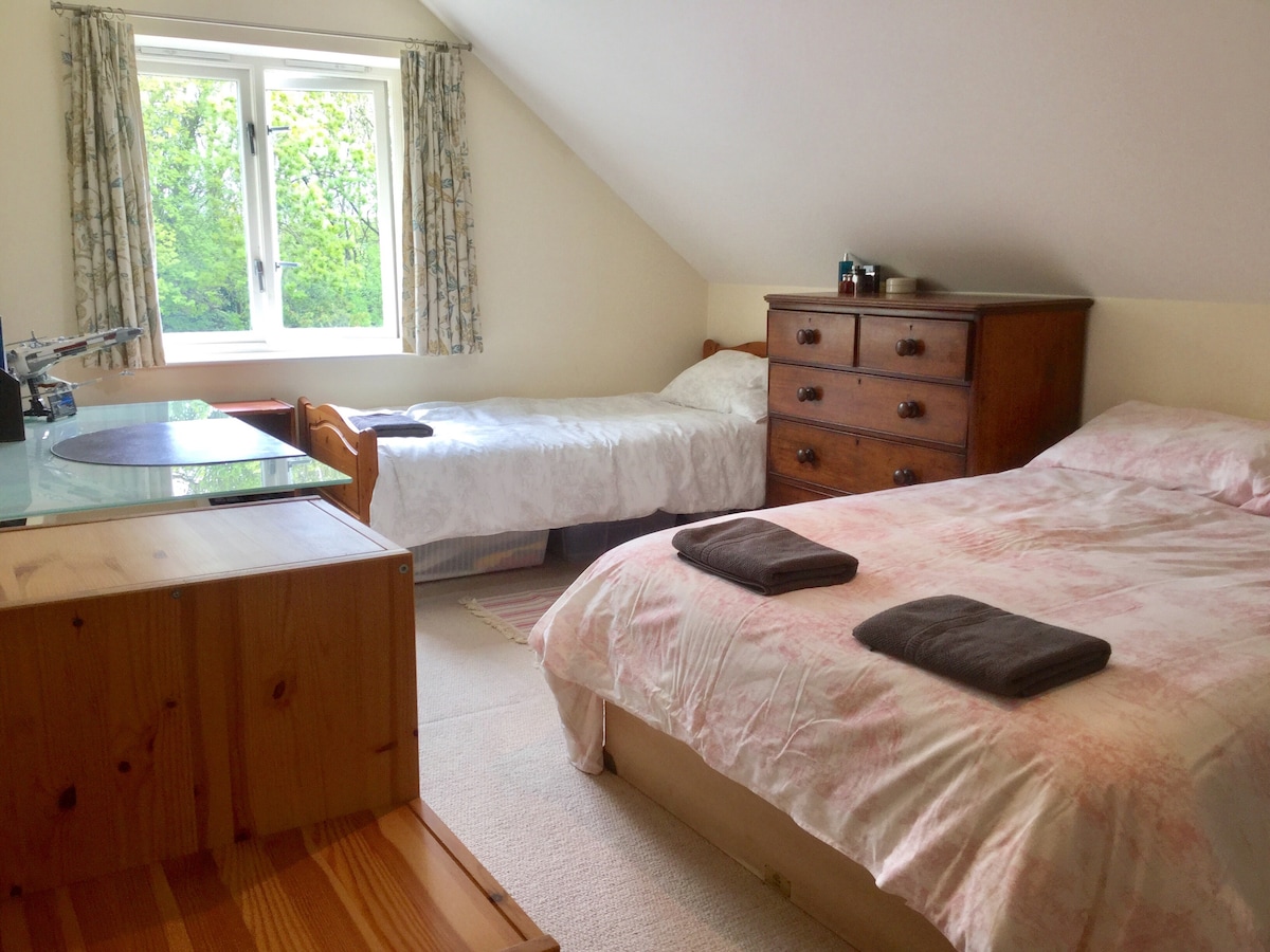 საძინებელი 1