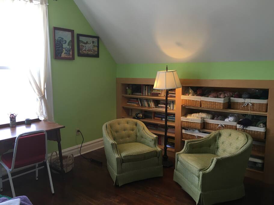 East bedroom sitting area