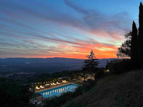 Romantic Medieval Village with pool