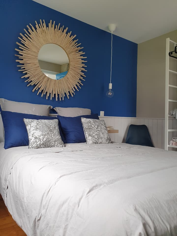 Პირველი სართულის ოთახი 