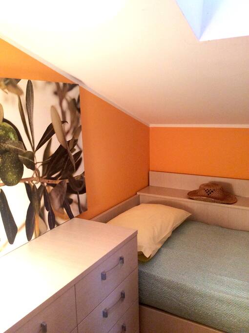 Second bedroom