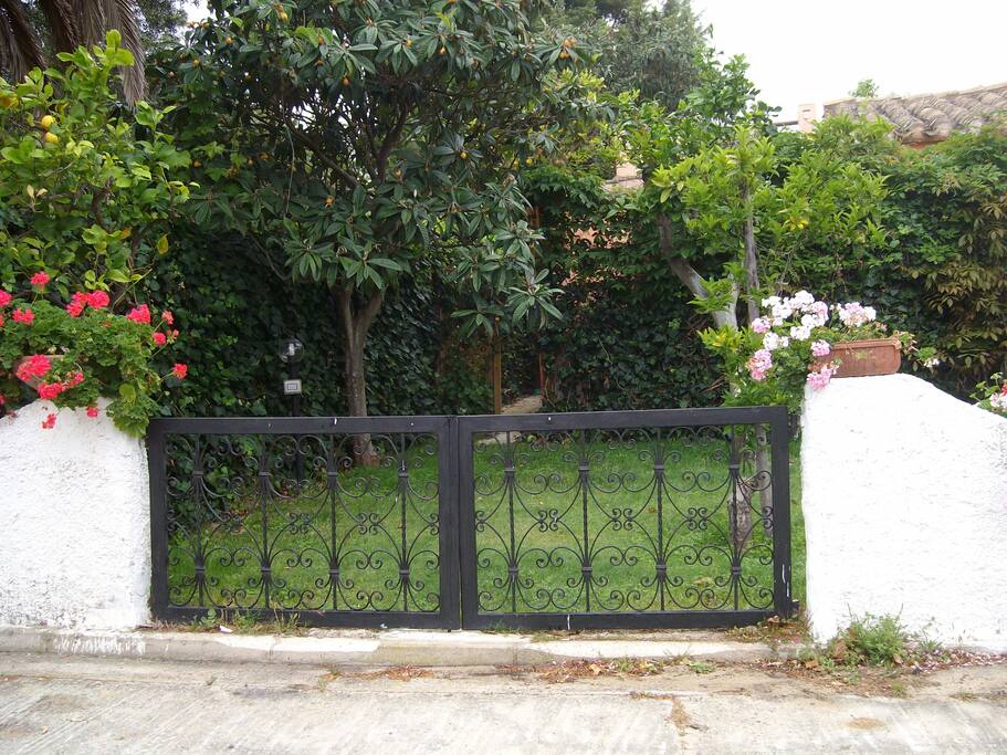 cancello ingresso auto