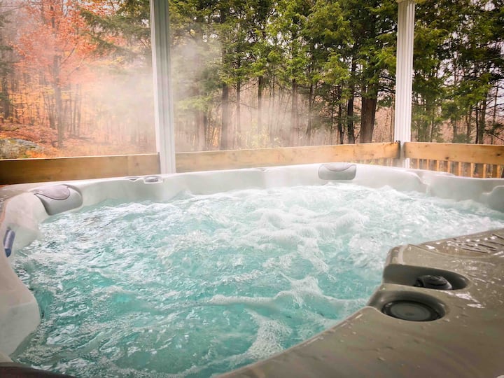 Chalet Potton Cottage Piscine et spa Chalets à louer à Mansonville