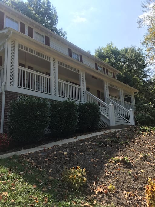 Front porch living!