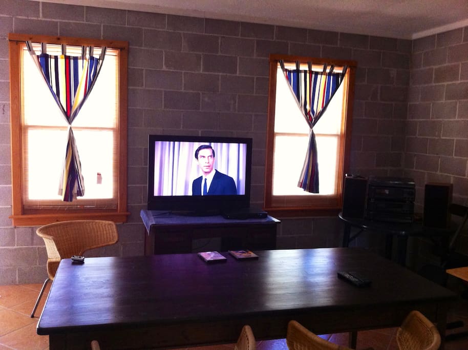 42" flat screen