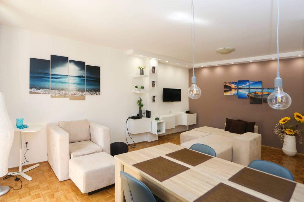 Modern Living room with dinning area