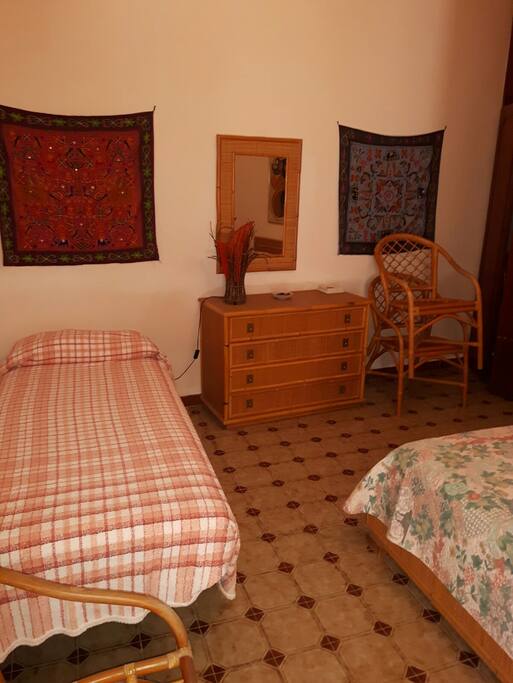 camera da letto altra inquadratura