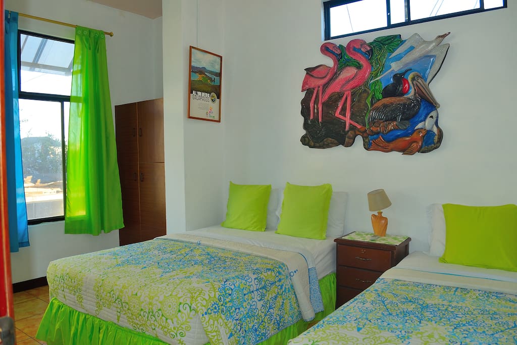Hostal Tintorera. Dormitorio 2- Suite # 3