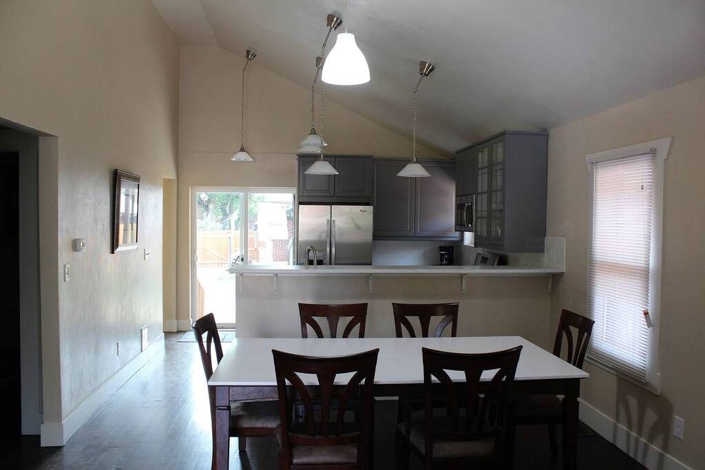 Dining and Bar Area