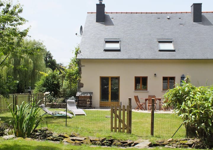 Gîtes De Lenvos, Le Jardinet- Pontivy / Guerledan - Pontivy