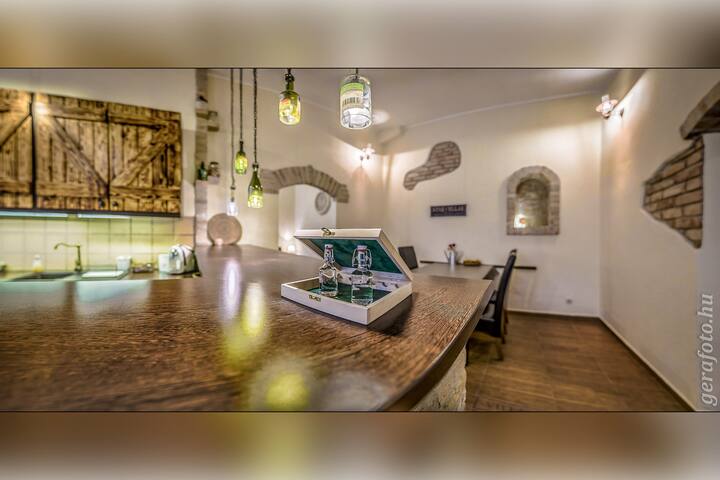 Wine cellar boutique apartment boutique hotels for rent in ... Budapest konyha