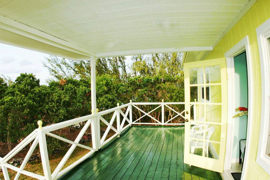 Perfect deck for lounging