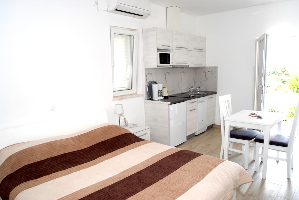 Cozy studio apartment