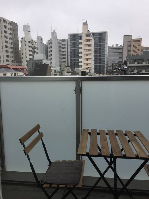 Balcony - Cherry Blossom / Meguro River View