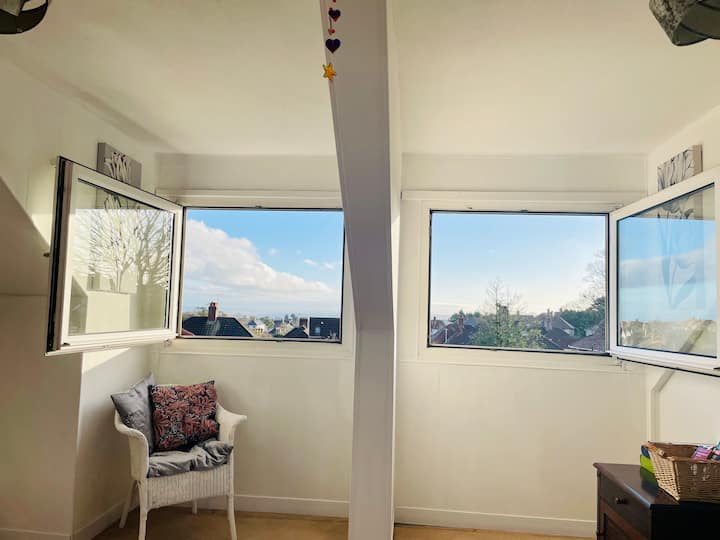 Sketty Vacation Rentals & Homes Wales, United Kingdom Airbnb