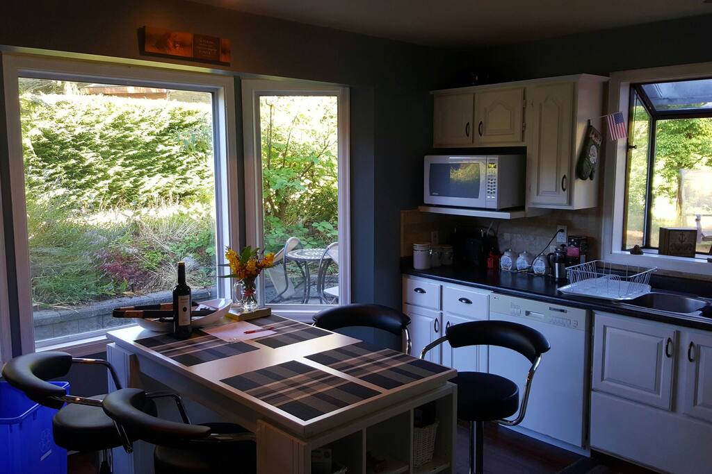 Kitchen 2
