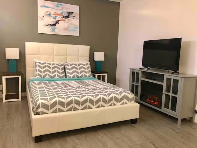 Airbnb Thunder Bay Vacation Rentals Places To Stay