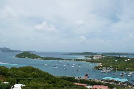 The Brig Studio- Red Hook! WOW VIEW!