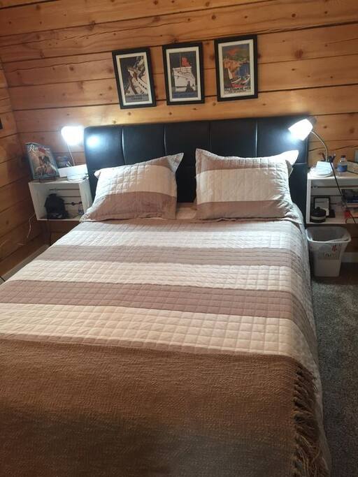 Queen Adjustable Bed