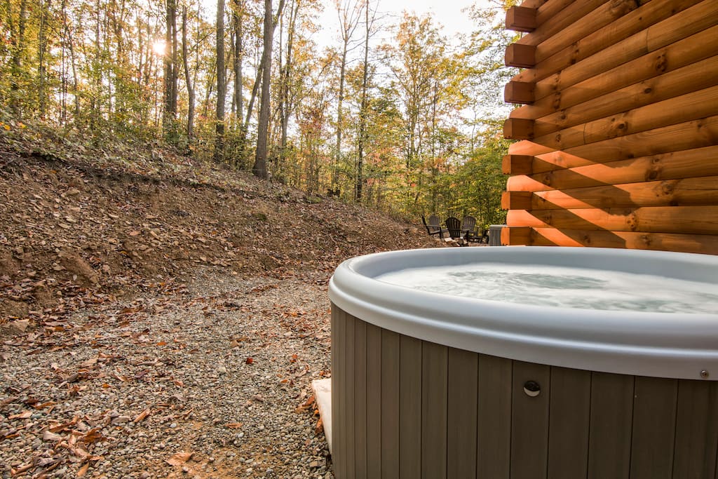 Nordic hot tub in rear of cabin