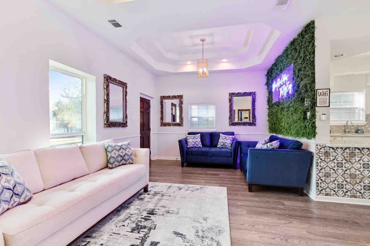 Orleans Ave. Oasis in the Big Easy 4BR 3BA